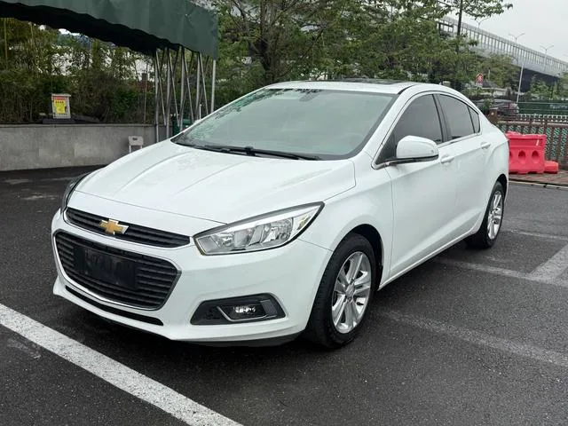 Cruze 2015 1.5L Automatic Luxury Edition - Image 1
