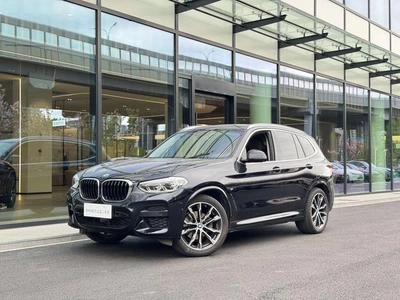X3 2021 xDrive30i leading M sports suit