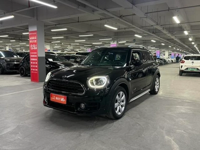 Countryman 2019 1.5T Cooper ALL4 Classic Edition Weekend Travel Model