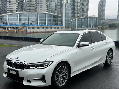 3 Series Première version 325Li 2020
