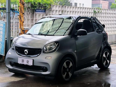 Fortwo 2018 1,0 L 52 kW cabriolet Passion National V