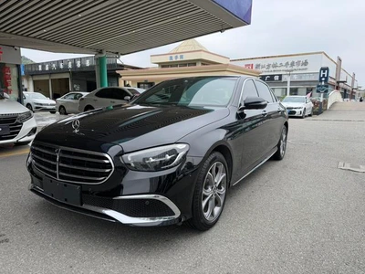 E-Class 2022 Модный седан E 300 L