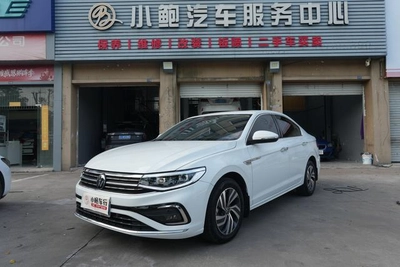Bora 2023 version 200TSI DSG Zhixing