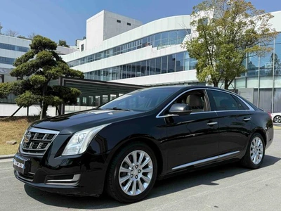 XTS 2016 28T Luxury Model