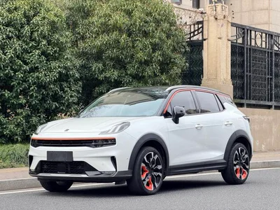 06 2020, 1.5T, Brillant Halo