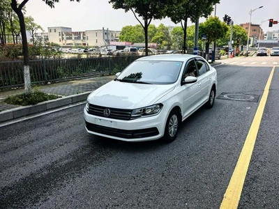 Santana 2021 1.5L ручная модная версия