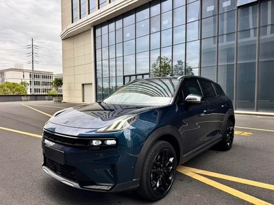 06 2020, 1.5T, Brillant Halo