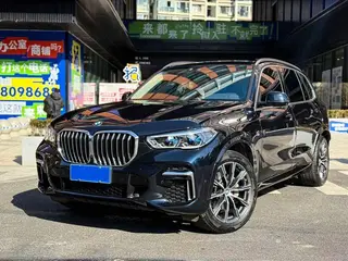 X5 2022 model changed to xDrive 30Li exclusive m sports suit