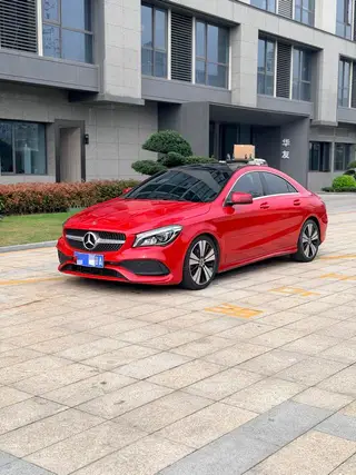 CLA (importación) 2018 CLA 200 moda