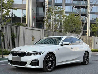 3 Series Modèle 2022, 325Li, Pack Sport M