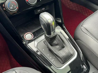 Volkswagen Song 2021 280TSI DSG с двумя приводами интерьер фото 11 Volkswagen Song 2021 280TSI DSG с двумя приводами интерьер фото 11