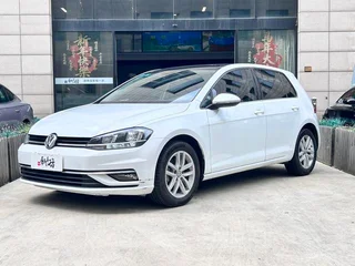 Golf 2018 Type de confort automatique 230TSI