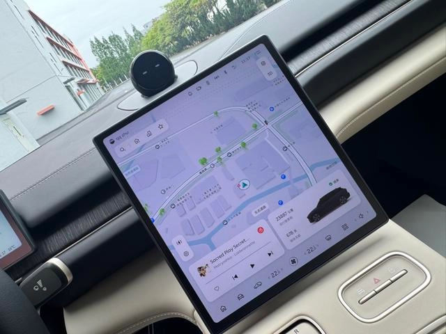 NIO ES6 2024 75kWh exterior photo 5