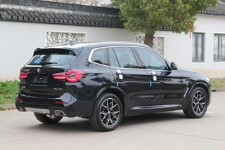 BMW X3 2022 xDrive25i M Sports suit interior photo 13 BMW X3 2022 xDrive25i M Sports suit interior photo 13