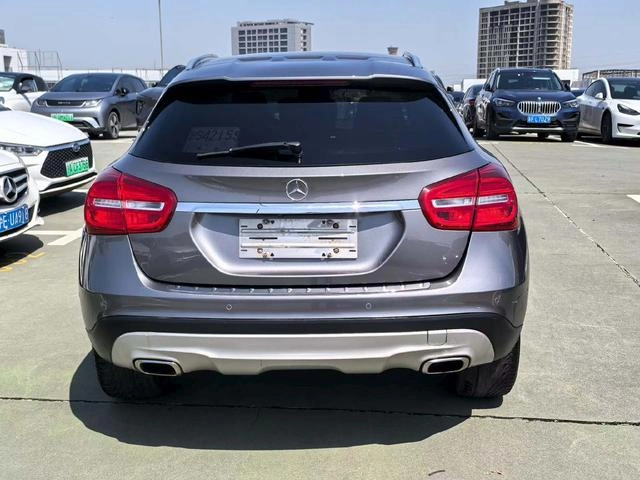 Mercedes-Benz GLA 2015 GLA 200 Fashionable exterior photo 5 Mercedes-Benz GLA 2015 GLA 200 Fashionable exterior photo 5