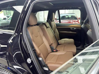 Volvo XC90 2024 B6 Edición Zhiyi Deluxe 7 Asiento interior foto 16 Volvo XC90 2024 B6 Edición Zhiyi Deluxe 7 Asiento interior foto 16