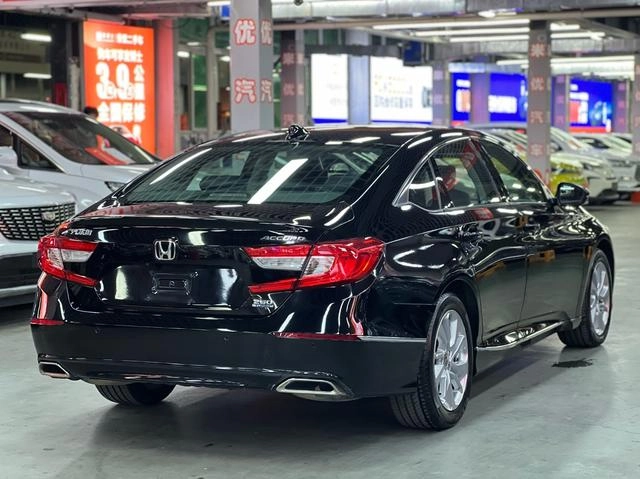 Honda Accord 2018 260TURBO Edición de lujo País VI exterior foto 4