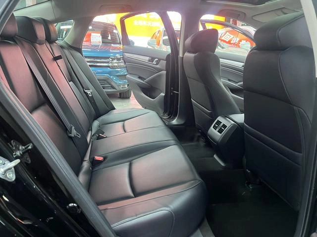 Honda Accord 2018 260TURBO Edición de lujo País VI interior foto 9