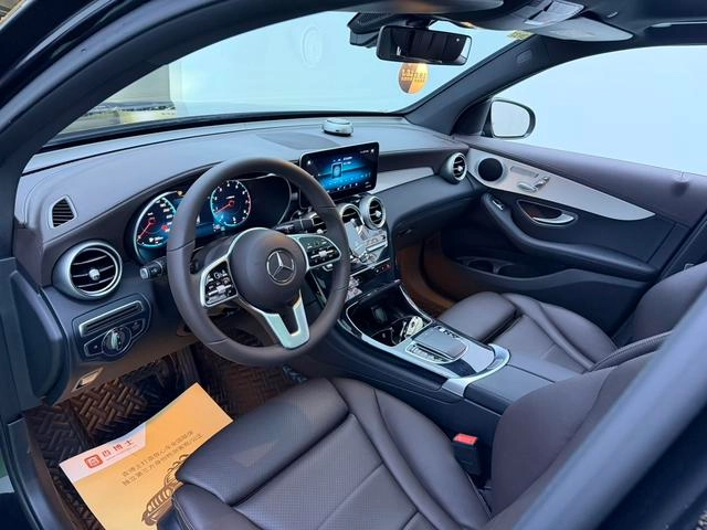 Mercedes-Benz GLC 2021 GLC 260 L 4MATIC Динамичный тип экстерьер фото 4 Mercedes-Benz GLC 2021 GLC 260 L 4MATIC Динамичный тип экстерьер фото 4