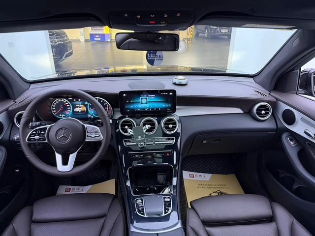 Mercedes-Benz GLC 2021 GLC 260 L 4MATIC Динамичный тип экстерьер фото 6 Mercedes-Benz GLC 2021 GLC 260 L 4MATIC Динамичный тип экстерьер фото 6
