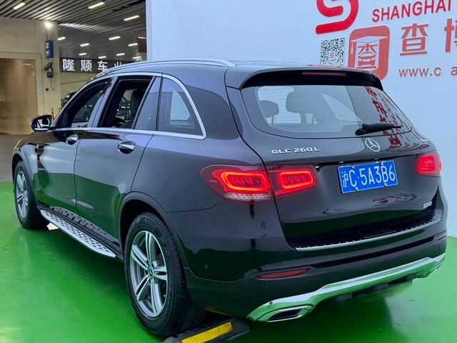 Mercedes-Benz GLC 2021 GLC 260 L 4MATIC Динамичный тип интерьер фото 14 Mercedes-Benz GLC 2021 GLC 260 L 4MATIC Динамичный тип интерьер фото 14