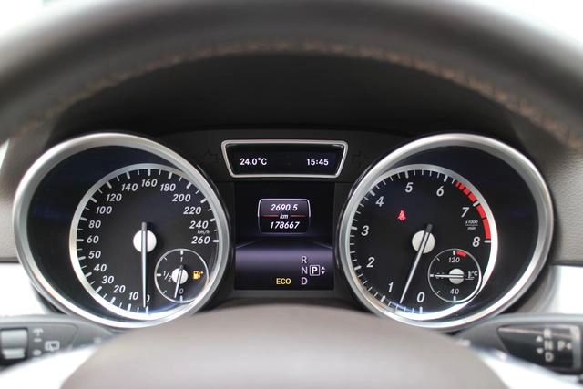 Mercedes-Benz M-Class 2014 ML 320 4MATIC exterior photo 6 Mercedes-Benz M-Class 2014 ML 320 4MATIC exterior photo 6