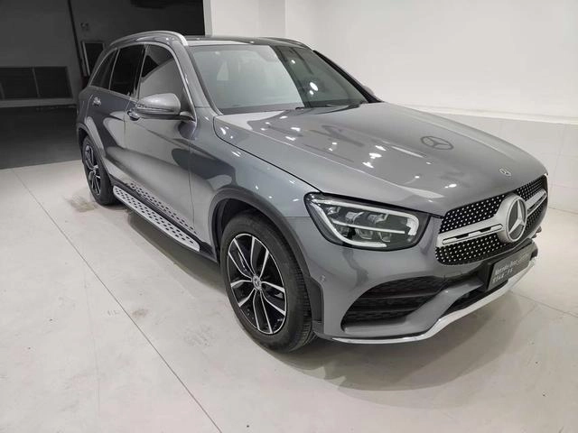 Mercedes-Benz GLC 2021 GLC 300 L 4MATIC Dynamic interior photo 13 Mercedes-Benz GLC 2021 GLC 300 L 4MATIC Dynamic interior photo 13