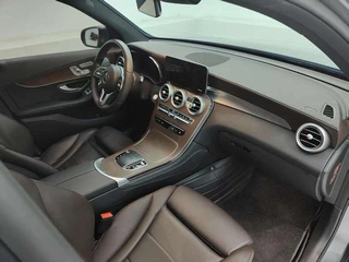 Mercedes-Benz GLC 2021 GLC 300 L 4MATIC Dynamic interior photo 14 Mercedes-Benz GLC 2021 GLC 300 L 4MATIC Dynamic interior photo 14