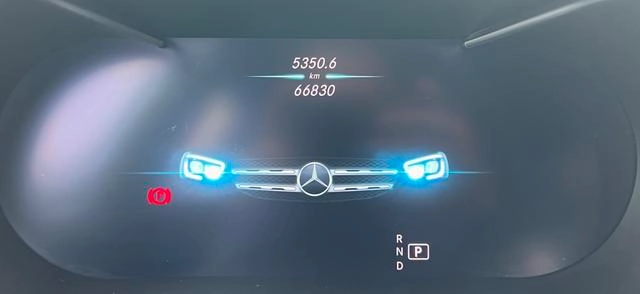 Mercedes-Benz GLC 2021 GLC 300 L 4MATIC Dynamic interior photo 10 Mercedes-Benz GLC 2021 GLC 300 L 4MATIC Dynamic interior photo 10