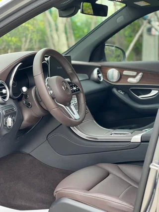 Mercedes-Benz GLC 2021 GLC 300 L 4MATIC Dynamic interior photo 12 Mercedes-Benz GLC 2021 GLC 300 L 4MATIC Dynamic interior photo 12