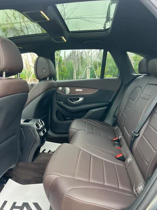 Mercedes-Benz GLC 2021 GLC 300 L 4MATIC Dynamic interior photo 16 Mercedes-Benz GLC 2021 GLC 300 L 4MATIC Dynamic interior photo 16