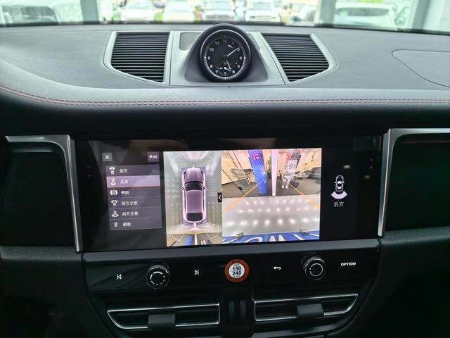 Porsche Macan 2023 Macan 2.0T interior foto 10