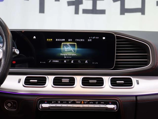 Mercedes-Benz GLE AMG 2022 AMG GLE 53 4MATIC interior photo 16