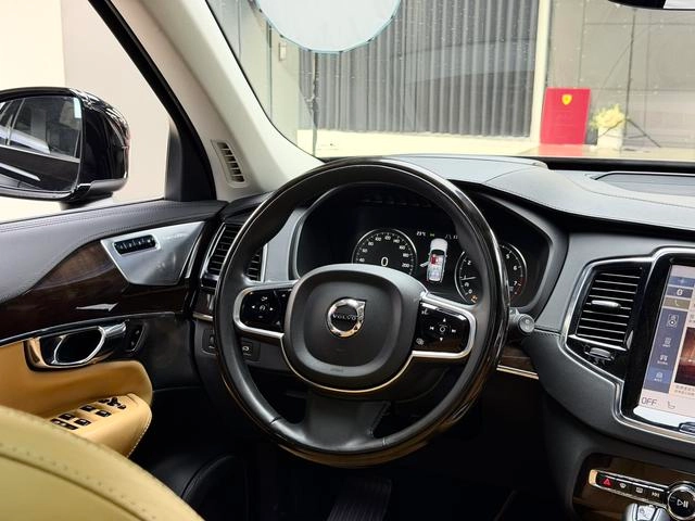 Volvo XC90 2015 T6 Version de la sagesse 7 Siège intérieur photo 20 Volvo XC90 2015 T6 Version de la sagesse 7 Siège intérieur photo 20