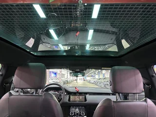 Land Rover Range Rover Evoque 2020 249PS R-DYNAMIC S Sports version interior photo 15 Land Rover Range Rover Evoque 2020 249PS R-DYNAMIC S Sports version interior photo 15