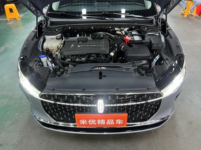 Lincoln Z 2022 i Profitez Version Zunya intérieur photo 18 Lincoln Z 2022 i Profitez Version Zunya intérieur photo 18