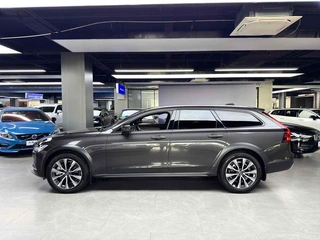 Volvo V90 2024 Cross Country B5 AWD Version Zhiyuan intérieur photo 15 Volvo V90 2024 Cross Country B5 AWD Version Zhiyuan intérieur photo 15