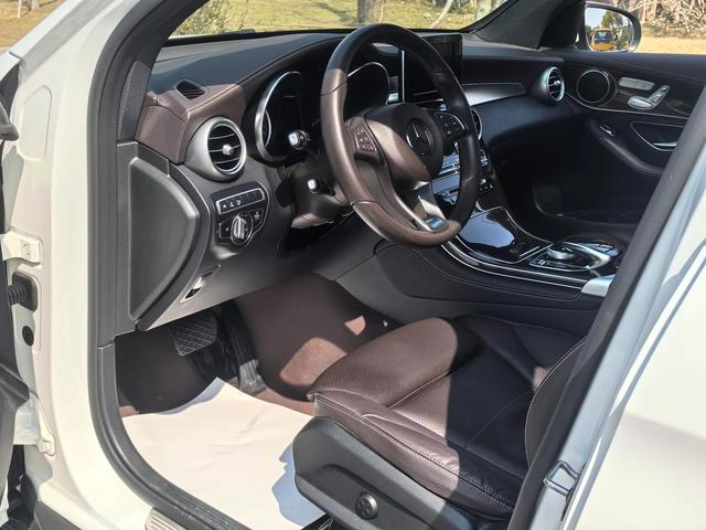 Mercedes-Benz GLC 2019 GLC 260 L 4MATIC Luxury type exterior photo 6 Mercedes-Benz GLC 2019 GLC 260 L 4MATIC Luxury type exterior photo 6