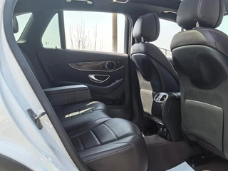 Mercedes-Benz GLC 2019 GLC 260 L 4MATIC Luxury type interior photo 8 Mercedes-Benz GLC 2019 GLC 260 L 4MATIC Luxury type interior photo 8