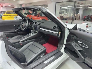 Porsche 718 2016 Boxster 2.0T interior photo 10 Porsche 718 2016 Boxster 2.0T interior photo 10