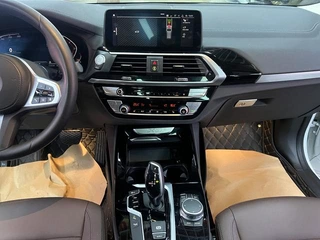 BMW X3 2020 xDrive25i M Sports suit interior photo 10 BMW X3 2020 xDrive25i M Sports suit interior photo 10