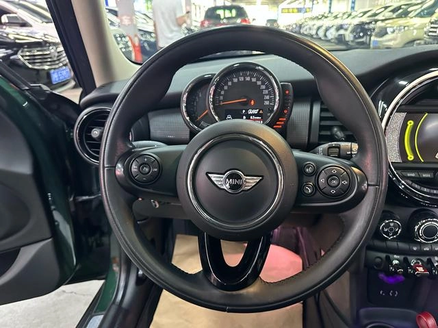 MINI 2016 1.5T COOPER Five-door version interior photo 13 MINI 2016 1.5T COOPER Five-door version interior photo 13