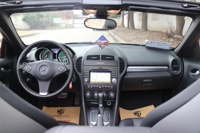 Mercedes-Benz SLK-Class 2010 SLK 300 Grand Edition exterior foto 8 Mercedes-Benz SLK-Class 2010 SLK 300 Grand Edition exterior foto 8