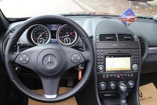 Mercedes-Benz SLK-Class 2010 SLK 300 Grand Edition interior foto 10 Mercedes-Benz SLK-Class 2010 SLK 300 Grand Edition interior foto 10