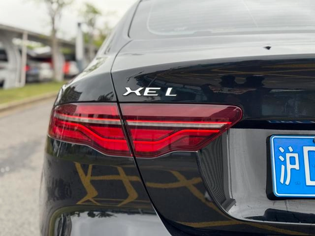 Jaguar XEL 2023 2.0T 250PS R-DYNAMIC S Enterprising Sports Edition exterior photo 8