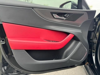 Jaguar XEL 2023 2.0T 250PS R-DYNAMIC S Enterprising Sports Edition interior photo 13