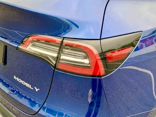 Tesla Model Y 2021 Long endurance all-wheel drive version interior photo 12
