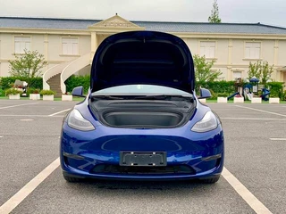 Tesla Model Y 2021 Long endurance all-wheel drive version interior photo 14