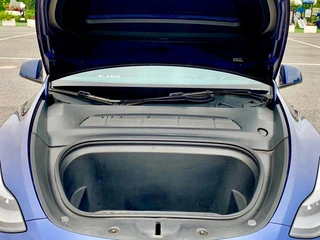 Tesla Model Y 2021 Long endurance all-wheel drive version interior photo 15