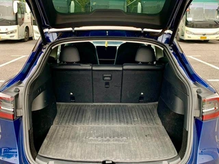 Tesla Model Y 2021 Long endurance all-wheel drive version interior photo 17
